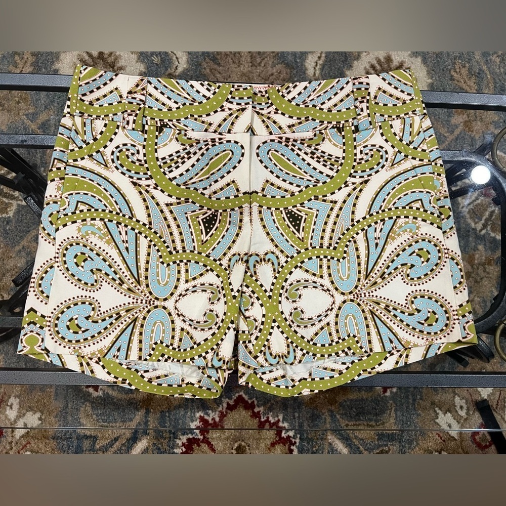 J Crew Patterned Green and Blue Women's Shorts - Picture 2 of 11